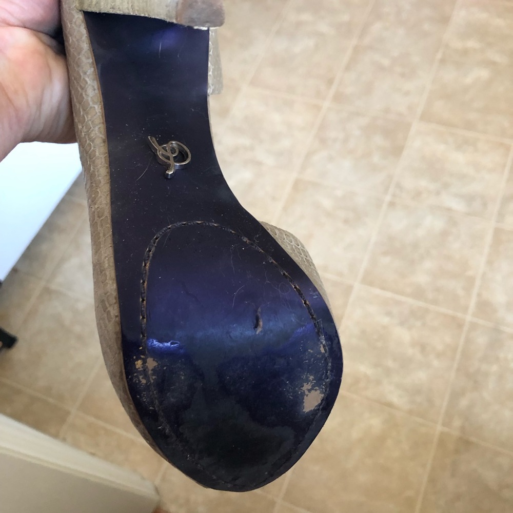 Gorgeous grey and pink high heels! - Picture 3 of 3